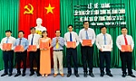 Chứng nhận tốt nghiệp Trung cấp lý luận chính trị - hành chính cho 41 học viên