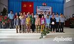 Tặng 117 thẻ Bảo hiểm y tế cho nông hộ có mức sống trung bình tại huyện Tân Phước