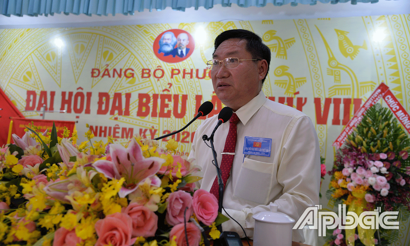 đồng chí Đặng Thanh Liêm, Bí thư Thành ủy, Chủ tịch HĐND TP. Mỹ Tho phát biểu tại đại hội