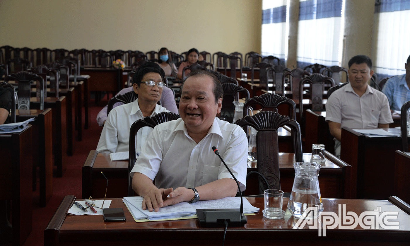 Đại biểu phát biểu tại hội nghị