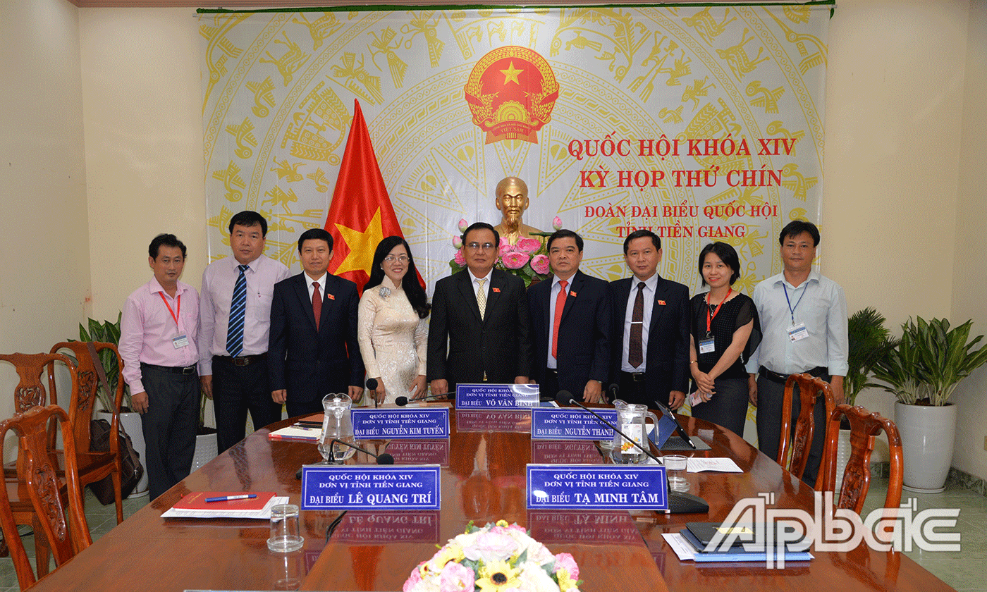 Đoàn ĐBQH đơn vị tỉnh Tiền Giang tham dự kỳ họp thứ 9 tại điểm cầu Tiền Giang