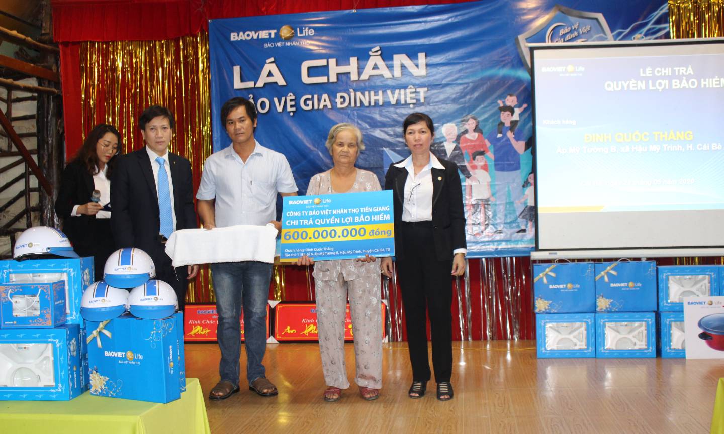 Bảo việt Nhân thọ Tiền Giang chi trả bảo hiểm cho khách hàng