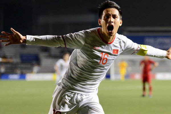 Hùng Dũng ăn mừng bàn thắng vào lưới U22 Indonesia tại Chung kết SEA Games 30.
