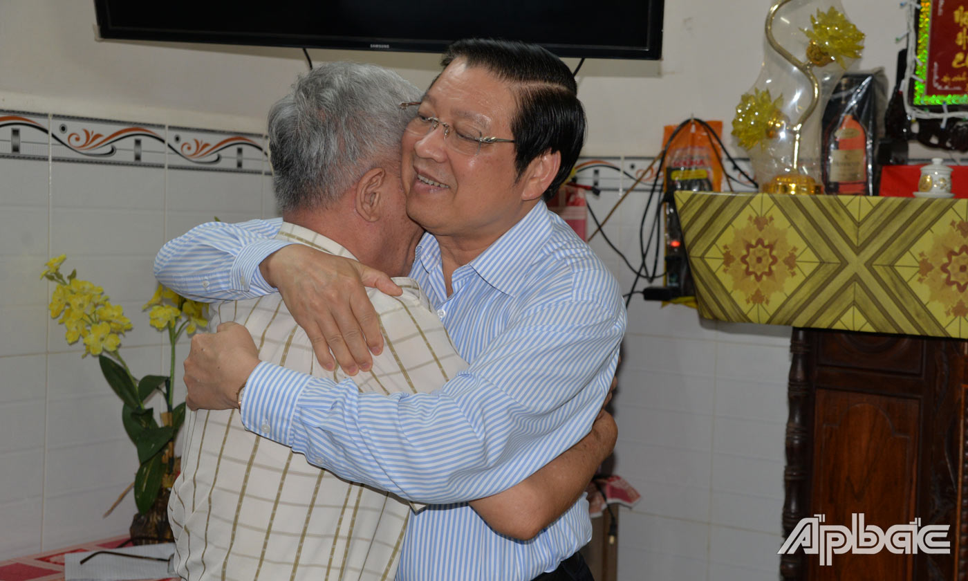 Thương binh Nguyễn Trọng Chí bày tỏ cảm xúc, cảm ơn sự quan tâm của lãnh đạo trung ương và lãnh đạo tỉnh