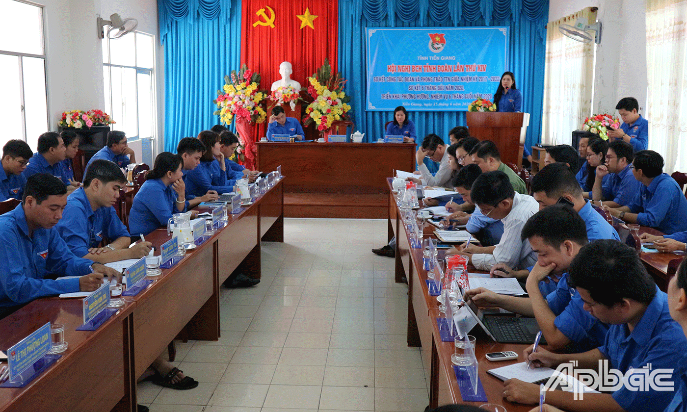Quang cảnh hội nghị
