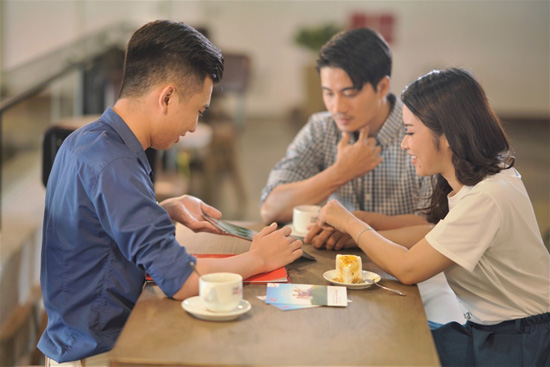 Thủ tục đơn giản, phản hồi nhanh chóng giúp tháo gỡ những e dè của khách hàng về bảo hiểm nhân thọ