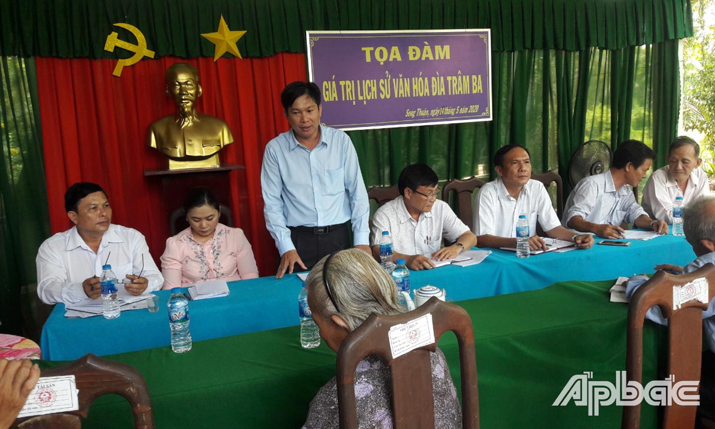  Phó Chủ tịch UBND huyện Châu Thành Nguyễn Phục Quang phát biểu tại buổi tọa đàm.
