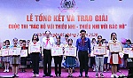 Trao sáu giải Nhất cuộc thi tìm hiểu về Bác Hồ