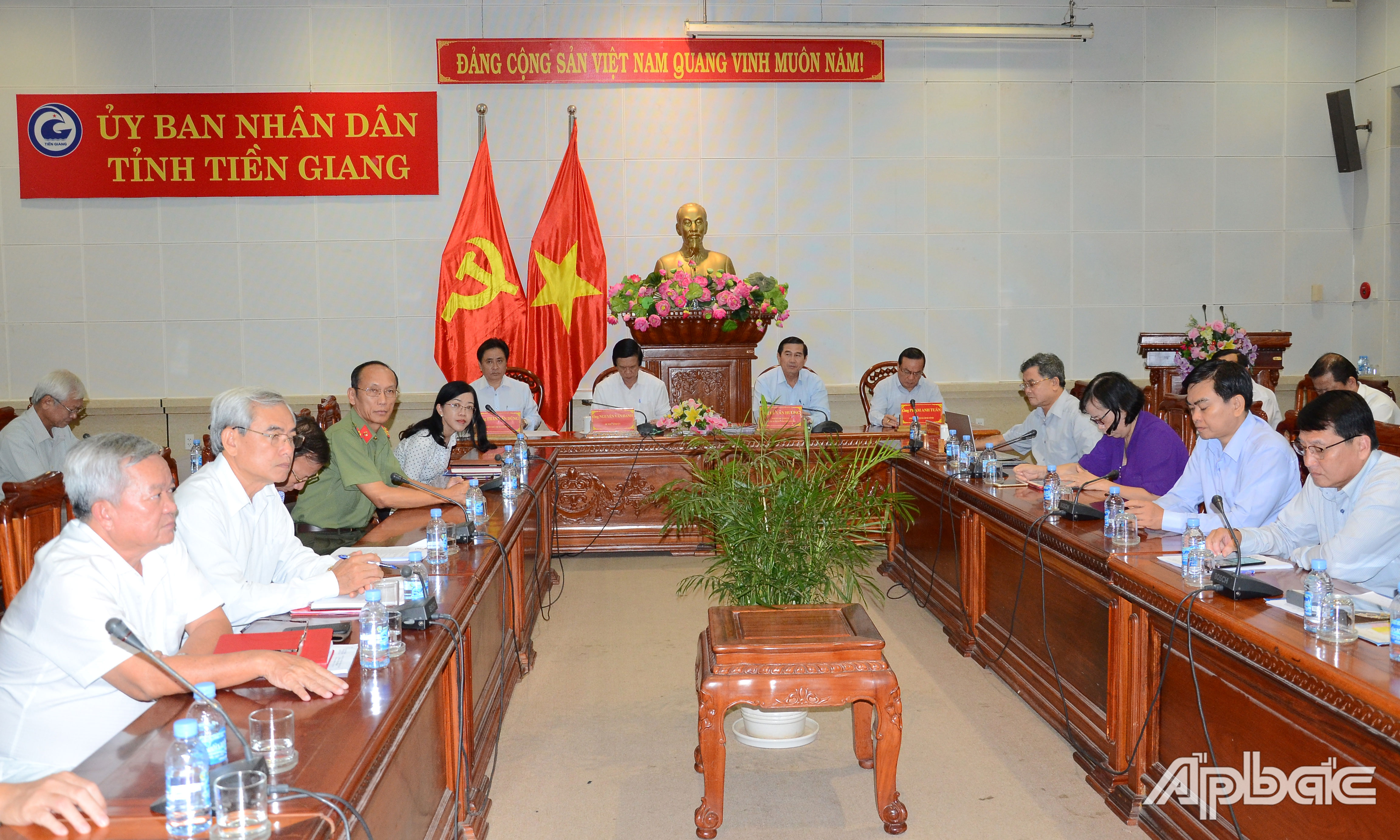 Quang cảnh hội nghị tại điểm cầu Tiền Giang.