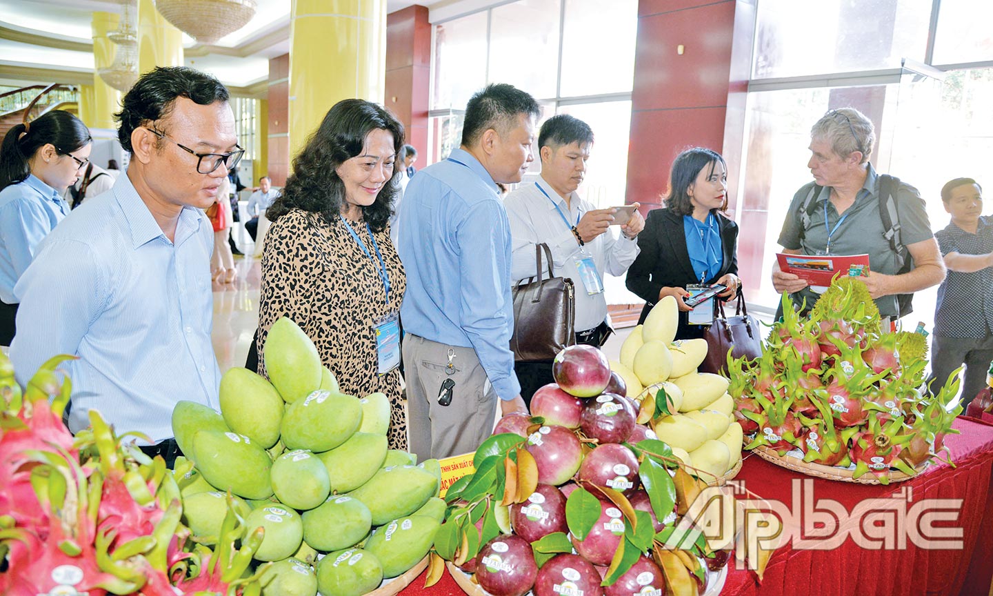 Trung tâm phối hợp cùng các ngành liên quan tăng cường tuyên truyền, quảng bá các sản phẩm du lịch Tiền Giang  đến du khách, các nhà đầu tư trong và ngoài nước.