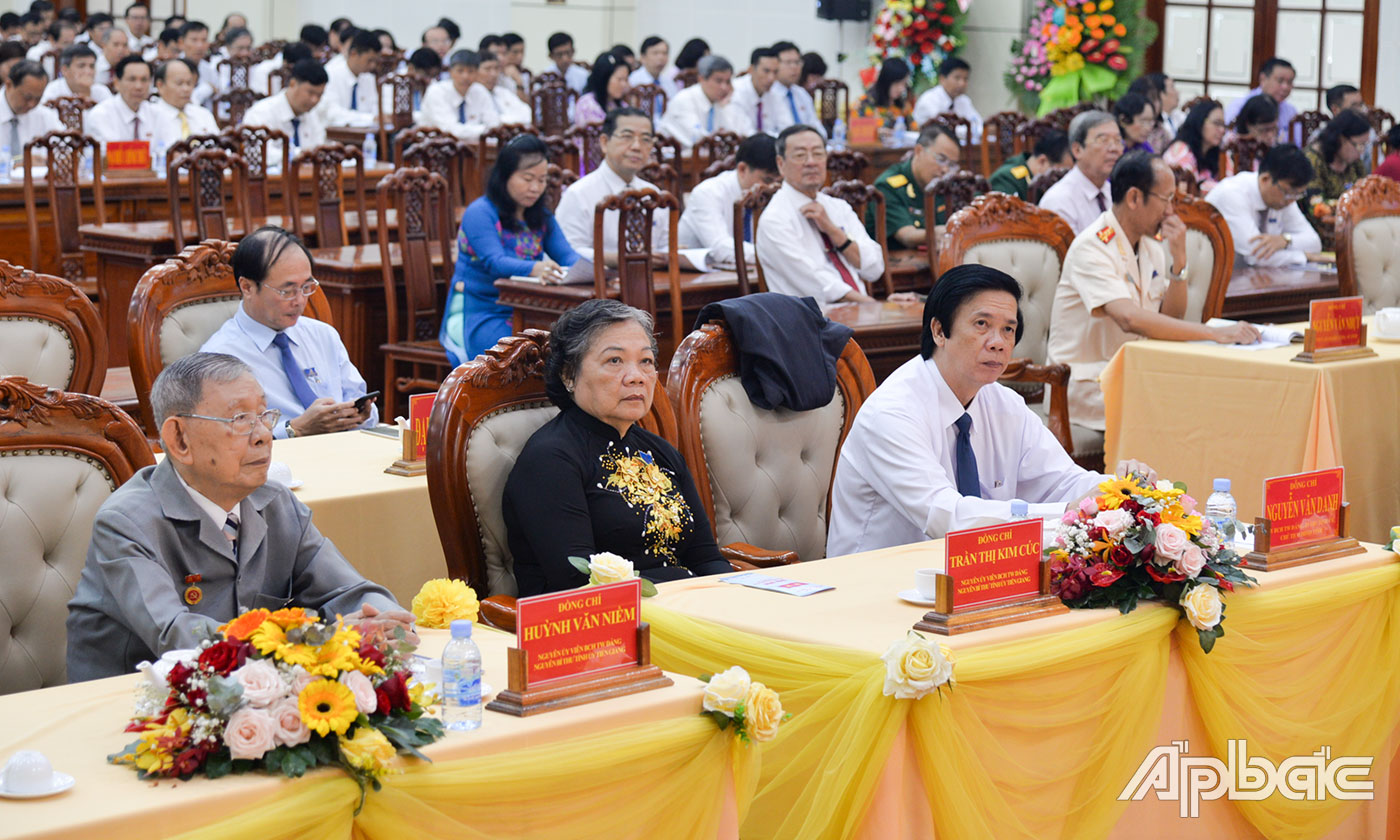 Đại biểu dự Đại hội.