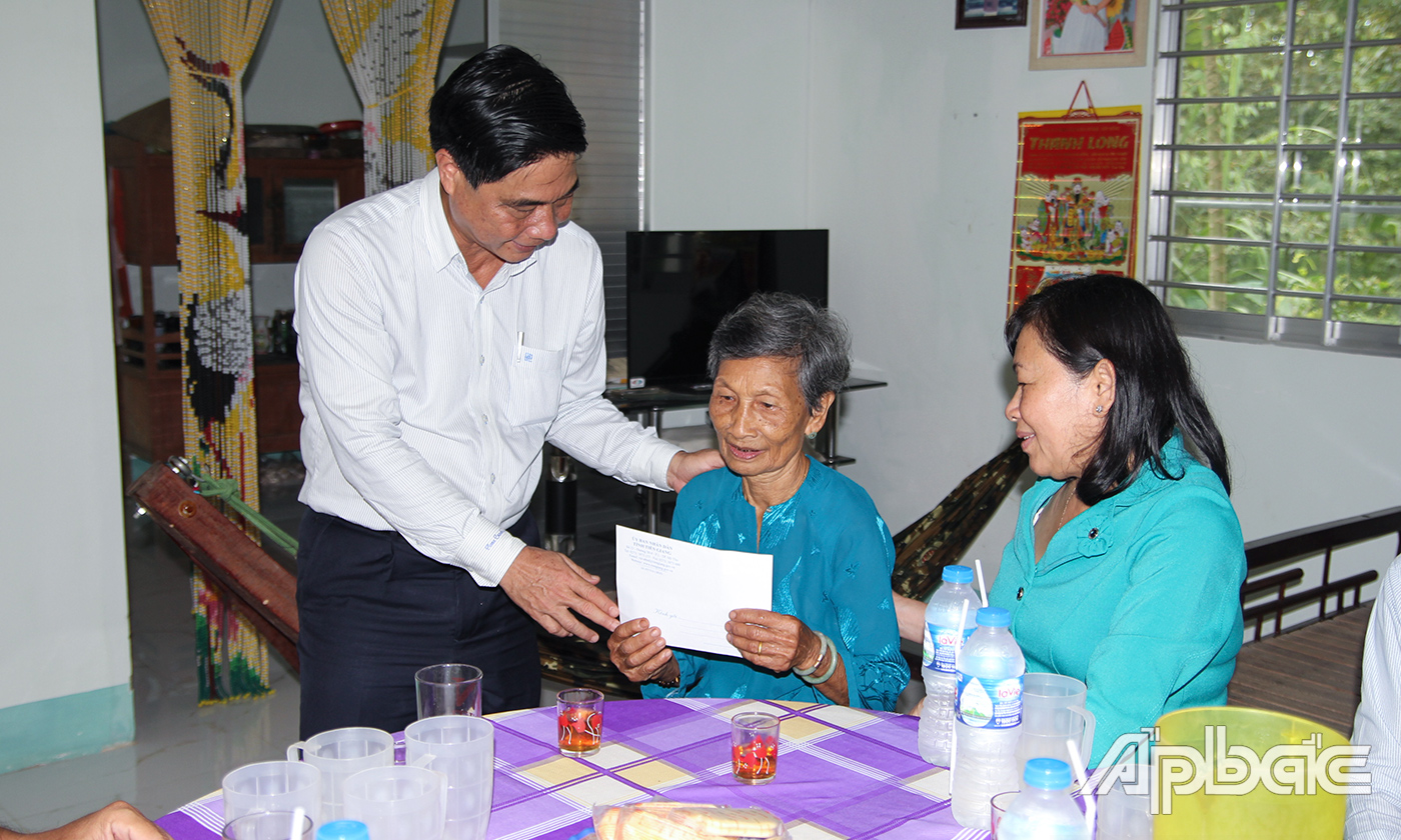 Bà Nguyễn Thị Ba