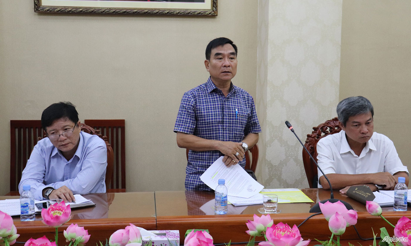 Lãnh đạo Công an tỉnh phát biểu tại buổi họp