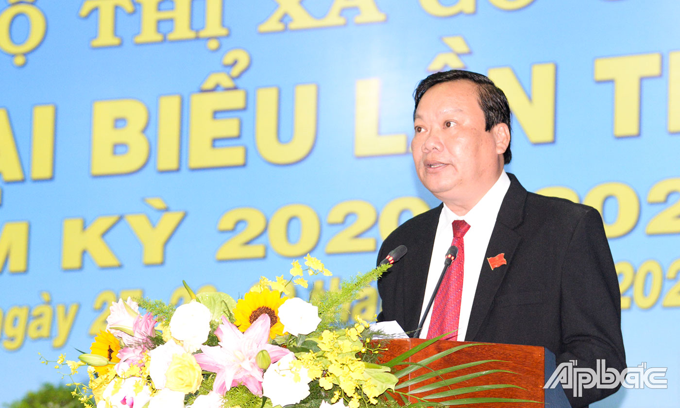 Bí thư Thị ủy Gò Công Nguyễn Hữu Lợi phát biểu khai mạc Đại hội.