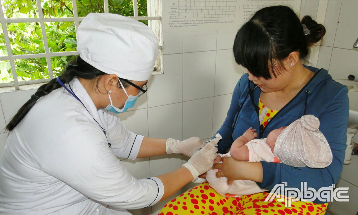 Công tác kiểm soát bệnh tật được thực hiện tốt, với ỷ lệ tiêm chủng đạt rất cao.