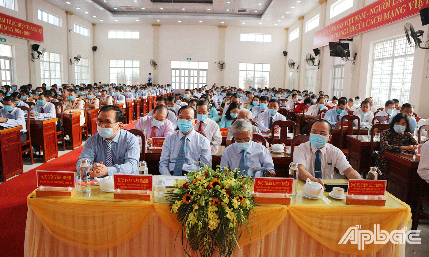 Quang cảnh đại hội