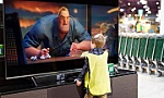Xem quá nhiều TV, máy tính có thể làm giảm kết quả học tập của trẻ