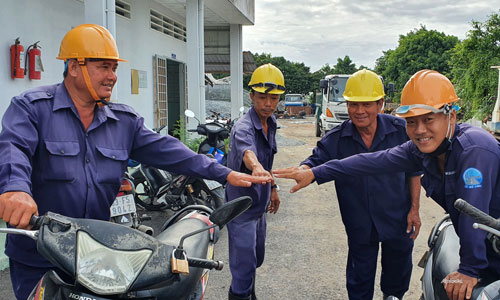 Thể hiện quyết tâm cao độ cho một ngày mới tràn đầy năng lượng.