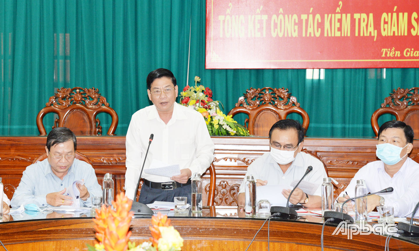 Đồng chí Hồ Minh Chiến, Ủy viên UBKT Trung ương đánh giá cao hiệu quả công tác kiểm tra, giám sát đã góp phần đáng kể trong việc xây dựng Đảng và phát triển địa phương.
