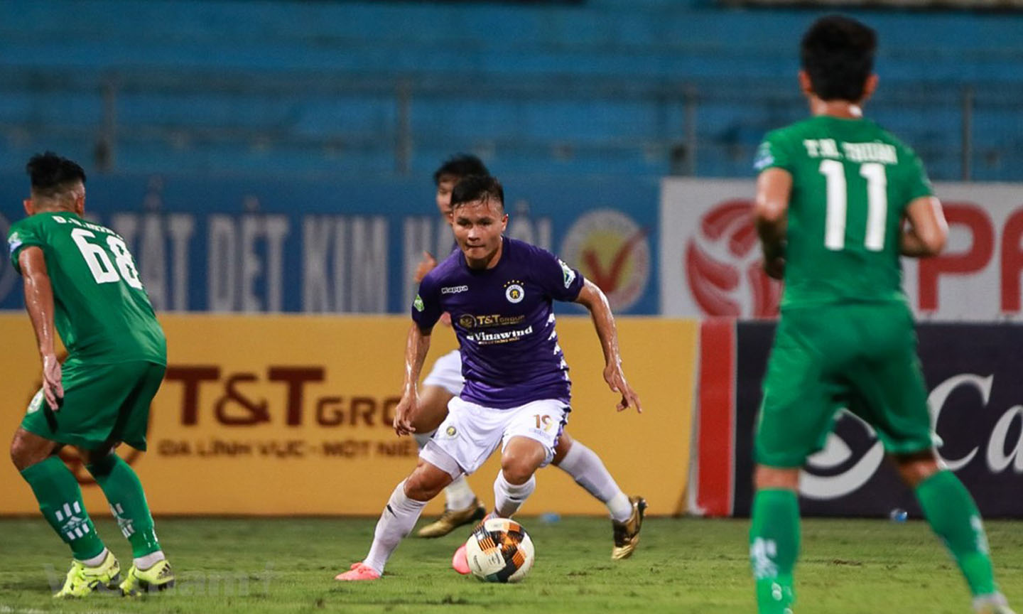 Hà Nội FC tiếp đón TP.HCM trên sân Hàng Đẫy không khán giả ở bán kết cúp Quốc gia 2020 tối 16/9. (Ảnh: Hiển Nguyễn/Vietnam+) 