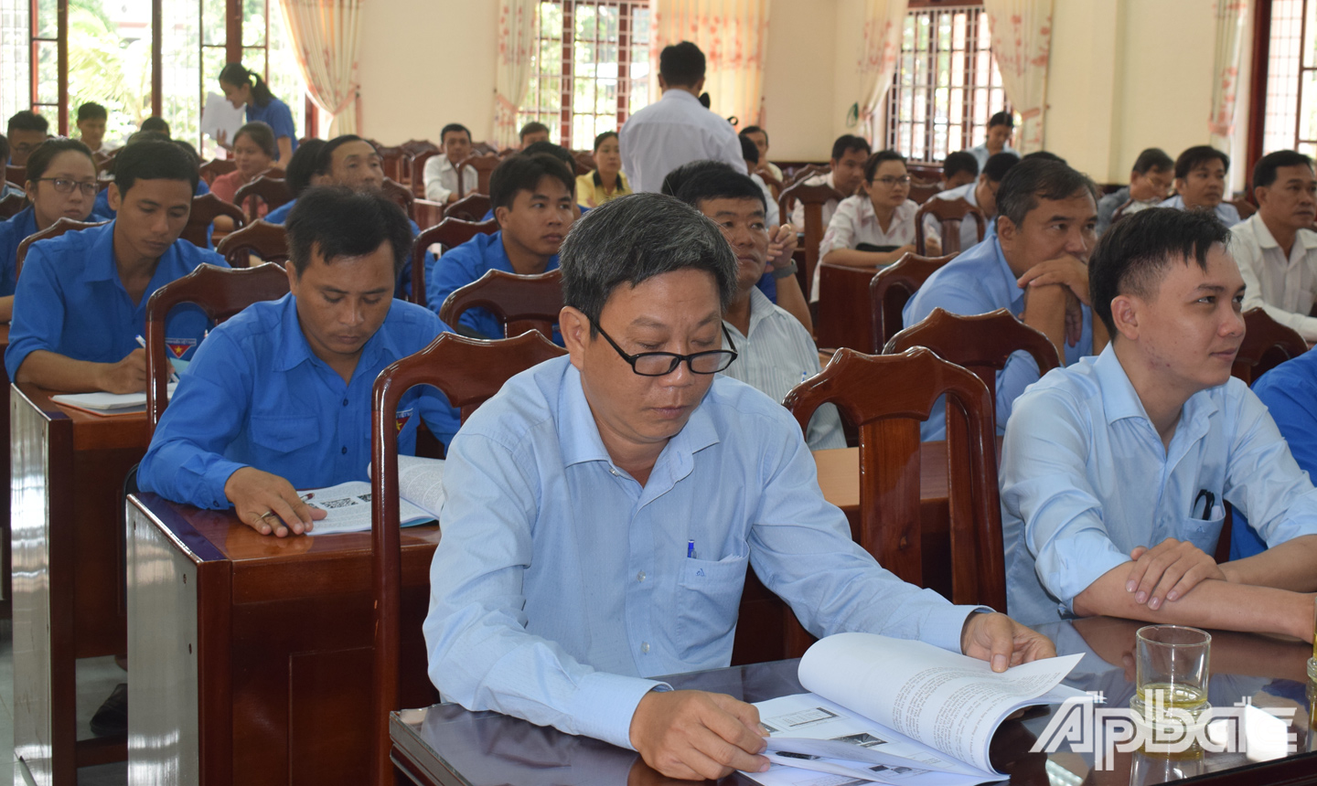 quang cảnh hội thảo
