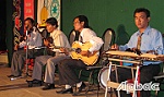 Để lời ca, tiếng đàn mãi vang xa