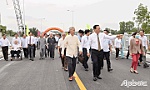 Ngày mới trên xã anh hùng