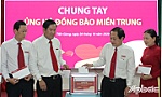 Đóng góp 128 triệu đồng ủng hộ đồng bào miền Trung bị lũ lụt
