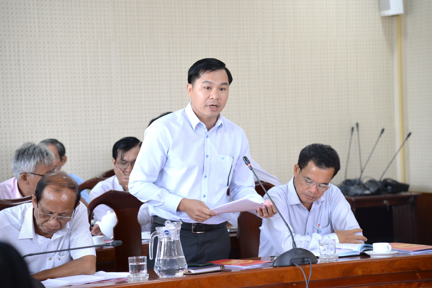 Chủ tịch UBND huyện Cai Lậy Trần Quốc Bình cho biết hạn, mặn và dịch Covid-19 ảnh hưởng lớn đến tốc độ phát triển kinh tế- xã hội của Cai Lậy