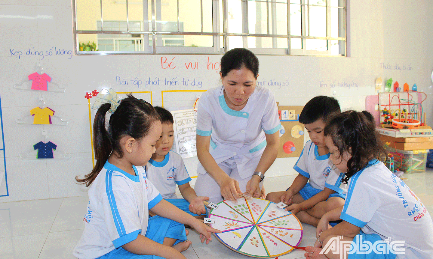Trong năm học mới, ngành GD-ĐT sẽ tiếp tục thực hiện tốt các biện pháp chăm sóc, nuôi dưỡng, giáo dục trẻ ở bậc học mầm non.