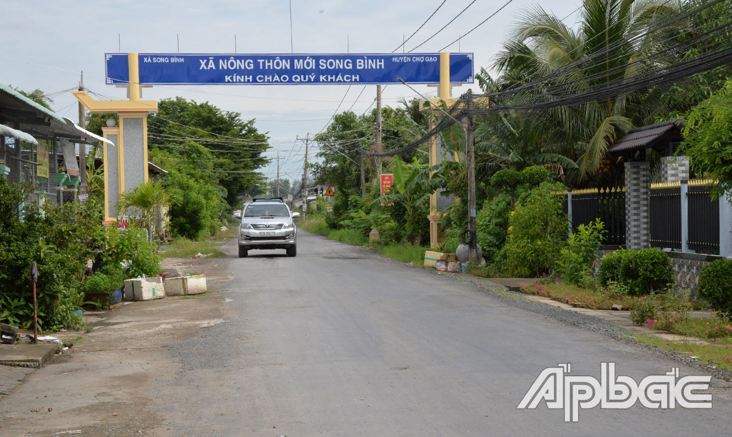 Giao thông nông thôn huyện Chợ Gạo được đầu tư nâng cấp.