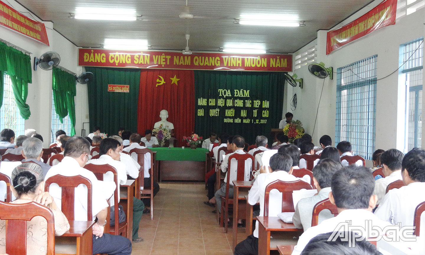 Một cuộc Tọa đàm về nâng cao hiệu quả công tác tiếp dân, giải quyết khiếu nại, tố cáo do Ban Dân vận Huyện ủy tổ chức tại xã Dưỡng Điềm. 