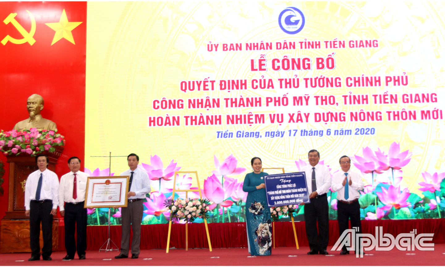 TP. Mỹ Tho là địa phương đầu tiên của tỉnh được công nhận hoàn thành nhiệm vụ xây dựng nông thôn mới năm 2019. Đây là kết quả của sự đoàn kết,  đồng thuận của nhân dân trong thực hiện chủ trương đúng đắn của Đảng.