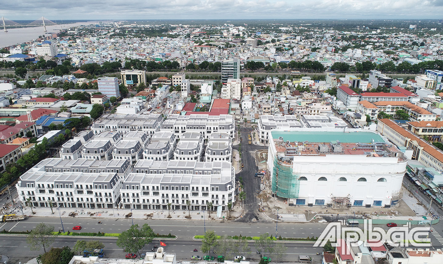 * Tổ hợp Trung tâm Thương mại, dịch vụ, kết hợp nhà ở thương mại Mỹ Tho chuẩn bị đi vào hoạt động…
