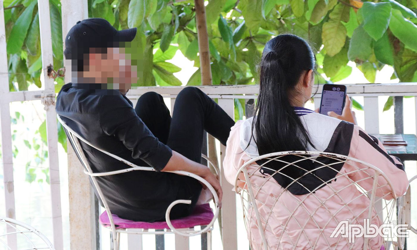 Hãy là người thông thái khi tham gia MXH. 