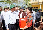 Thủ tướng thị sát, chỉ đạo khắc phục hậu quả bão lũ