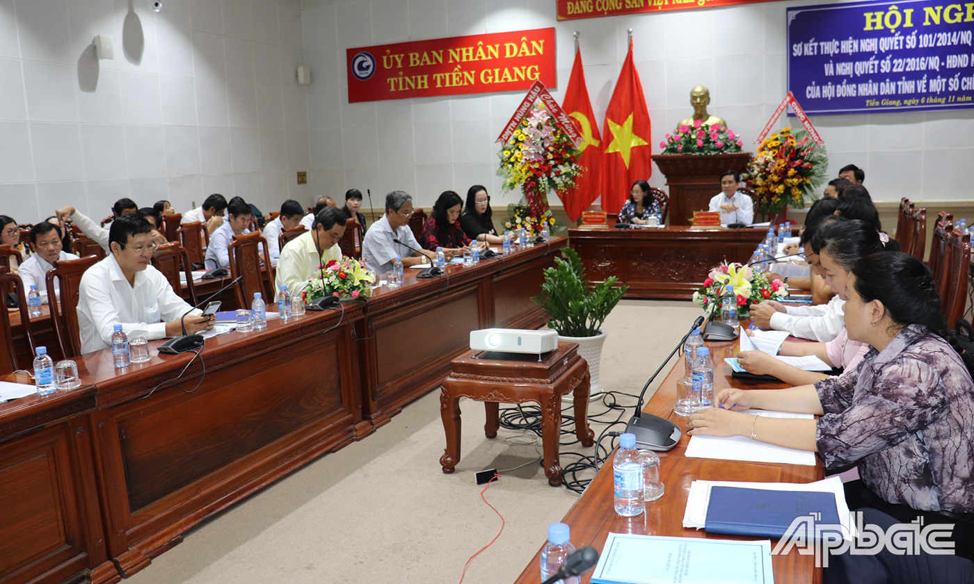 Quang cảnh hội nghị