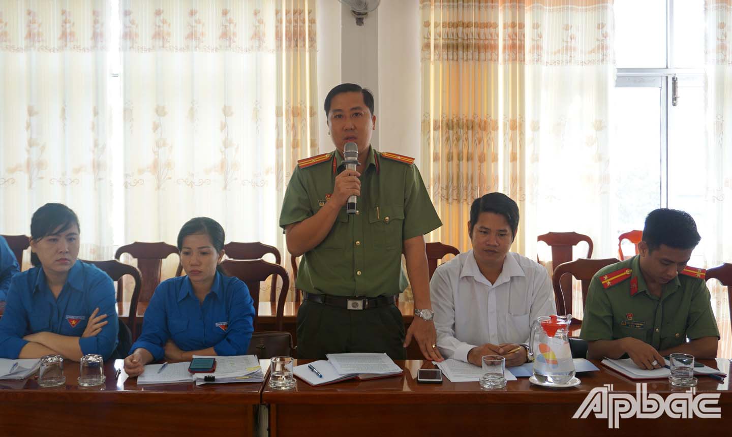 Các đại biểu tham luận, phát biểu tại diễn đàn 