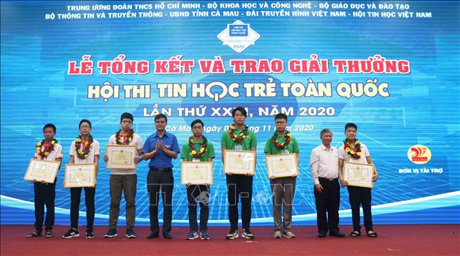 Ban tổ chức hội thi đã trao giải nhất cho 7 thí sinh. 