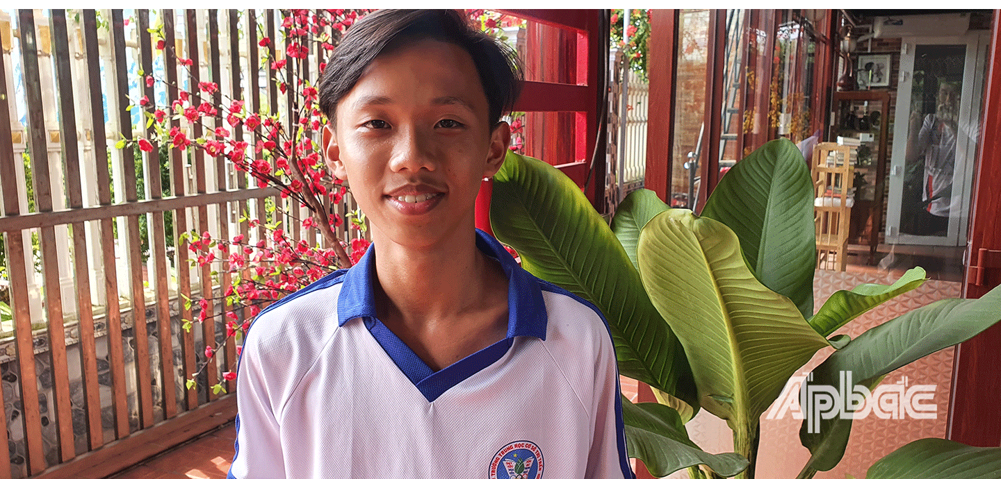 Em Nguyễn Bảo Khánh. 