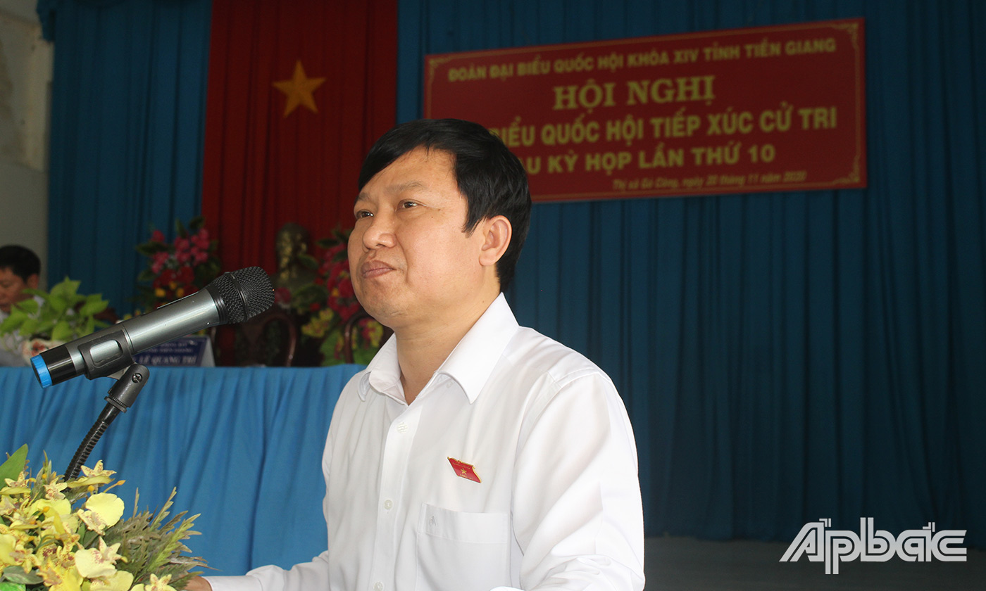 Lê Quang Trí ,Giám đốc Sở Giáo dục và Đào tạo tỉnh Tiền Giang, Ủy viên Ủy ban Khoa học và Công nghệ của Quốc hội