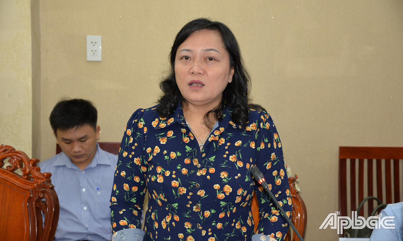 Đại biểu đóng góp ý kiến tại cuộc họp