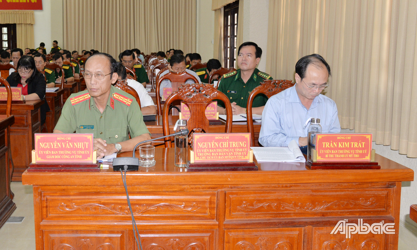 lãnh đạo Bộ tư lệnh Quân khu 9; đồng chí Nguyễn Văn Danh, Ủy viên Trung ương Đảng, Bí thư Tỉnh ủy, Chủ tịch HĐND tỉnh; đồng chí Võ Văn Bình, Phó Bí thư Thường trực Tỉnh ủy, Trưởng đoàn đại biểu quốc hội tỉnh; đồng chí Lê Văn Hưởng, Chủ tịch UBND tỉnh cùng các đồng chí trong Ban Thường vụ, Ban Chấp hành Đảng bộ tỉnh; lãnh đạo các sở, ban, ngành, MTTQ và các đoàn thể tỉnh… 