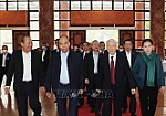 Không có 