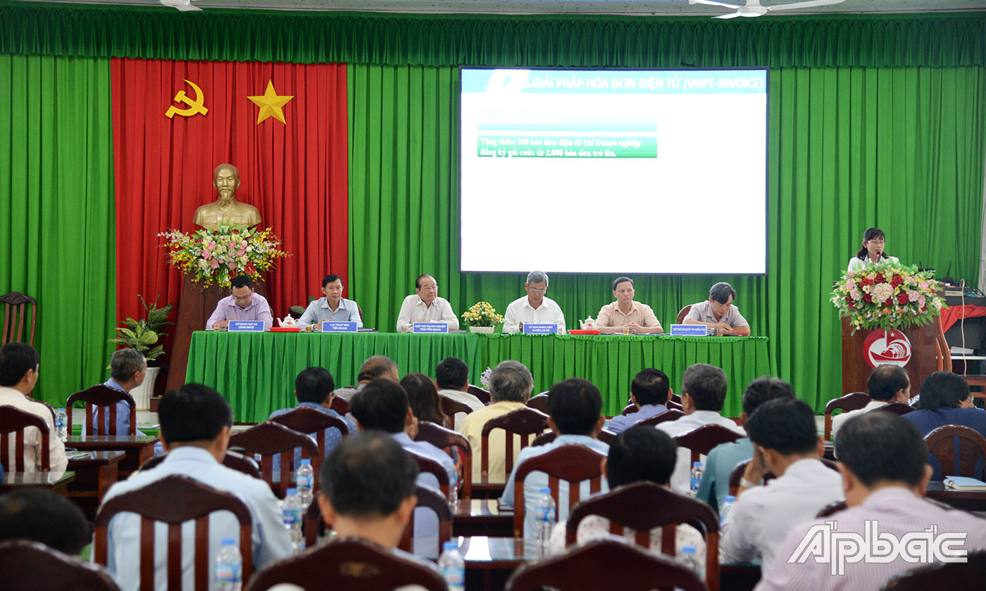 Quang cảnh hội nghị.