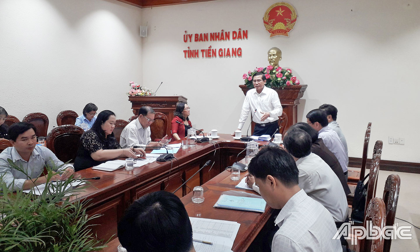 Quang cảnh buổi làm việc.