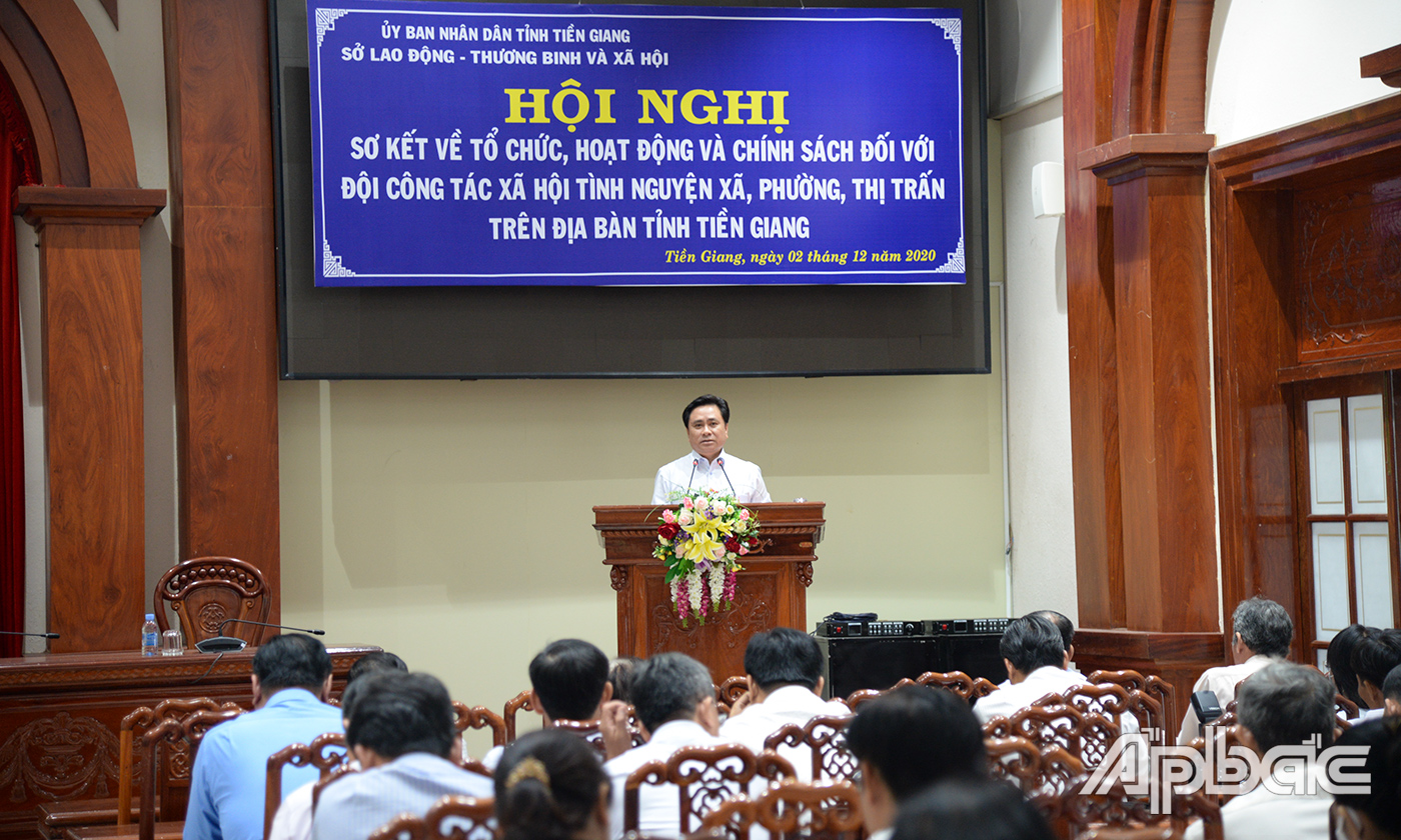 Đồng chí Trần Văn Dũng phát biểu chỉ đạo tại hội nghị.
