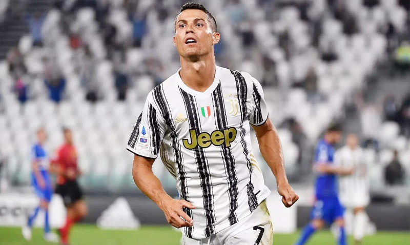 Ronaldo sẽ tái ngộ Messi ở lượt trận sắp tới. Ảnh: Vietnamnet.vn