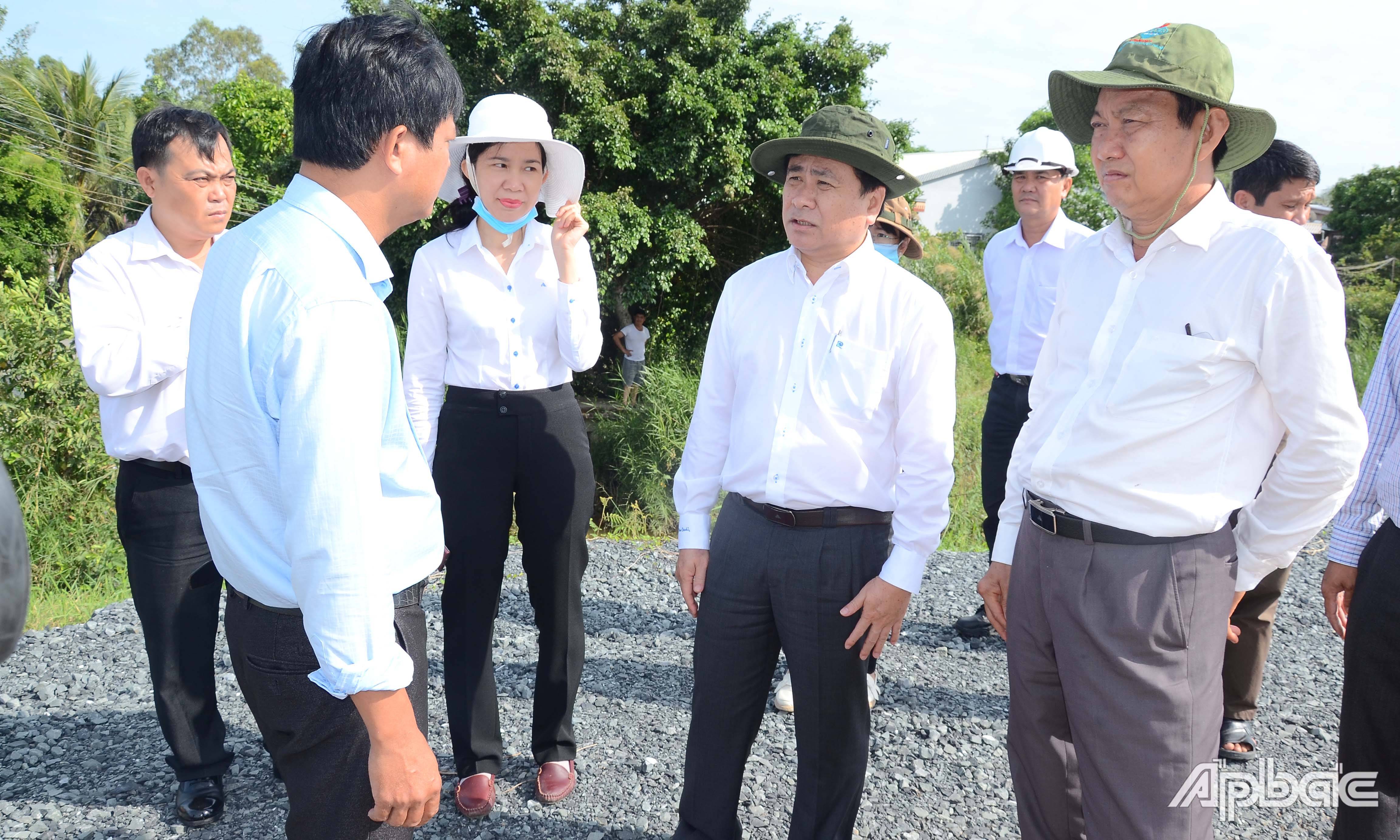 Đồng chí Trần Văn Dũng kiểm tra tiến độ Dự án tại gói thầu XL-11A.