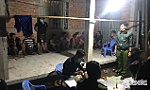 Triệt phá tụ điểm lắc tài xỉu tại huyện Cái Bè